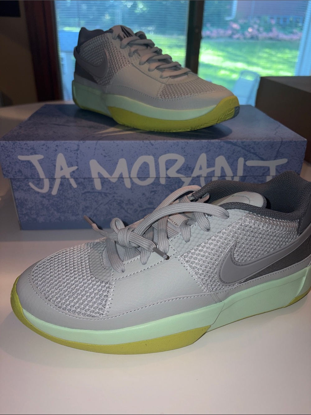 Nike Kids' Low-Top Basketball Sneakers in Light Gray and Lime